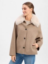 Marie Lund sweter wełniany Kobiety brązowy, 40. Brązowe swetry Marie Lund, bez wzorów, z wełny, bez ramiączek. Za 799.95 zł.