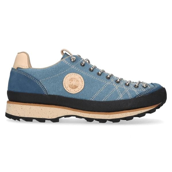 Buty trekkingowe Lomer Bio Naturale Canvas. Niebieskie buty trekkingowe Lomer, bez wzorów, z bawełny, bez zapięcia, trekkingowe. Za 584.50 zł.