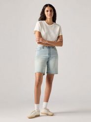 Levi's Bermudy dżinsowe w kolorze błękitnym rozmiar: W26. Niebieskie szorty Levi's, z aplikacjami, klasyczne. Za 102.89 zł.