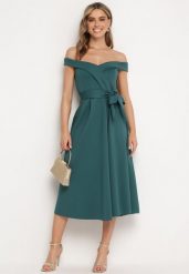 Zielona Elegancka Sukienka o Fasonie Hiszpanki z Materiałowym Paskiem Xaelia. Zielone sukienki Born2be, na spotkanie biznesowe, l, bez wzorów, z materiału, eleganckie, bez kołnierzyka, bez ramiączek, midi. W wyprzedaży za 127.49 zł.