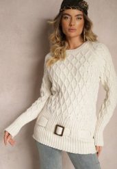 Jasnobeżowy Sweter w Delikatny Splot z Ozdobną Klamrą i Paskiem na Dole Rievea. Brązowe swetry Renee, m, z aplikacjami, z jeansu, biznesowe, bez ramiączek. W wyprzedaży za 87.99 zł.