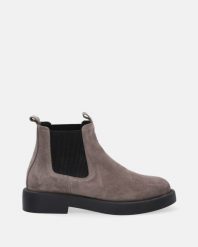 SZARE SZTYBLETY Z ZAMSZU 018120 113 TAUPE. Szare botki Venezia, bez wzorów, ze skóry, bez obcasa, bez zapięcia. Za 239.00 zł.