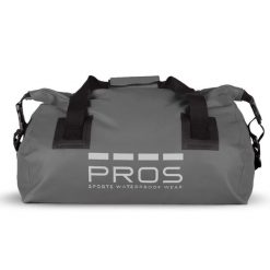 Torba podróżna żeglarska Pros Sport 30L szczelna. Czerwone torby podróżne PROS, z aplikacjami, z materiału, na ramię. Za 214.00 zł.