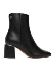 Nine West Botki CEO-LATIFA-01 Czarny. Czarne botki Nine West, bez wzorów, z materiału, bez obcasa, na słupku, bez zapięcia. Za 279.99 zł.