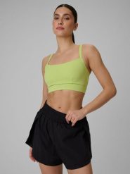 4F Biustonosz treningowy z niskim wsparciem damski - zielony M. Zielone biustonosze sportowe 4f, bez wzorów, z gumy, na fitness i siłownię. Za 129.99 zł.