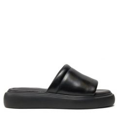 Klapki Vagabond Shoemakers. Czarne klapki Vagabond Shoemakers, bez wzorów, bez obcasa, bez zapięcia. Za 739.99 zł.