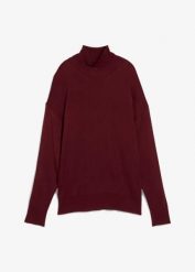 Lekki sweter z szerokim golfem z cienkiej dzianiny z mieszanki wiskozy. Czerwone swetry bonprix, bez wzorów, z dzianiny, bez ramiączek. Za 109.99 zł.