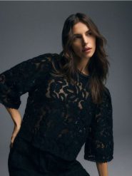 Bluzka z bawełną - czarny. Czarne bluzki Reserved, l, bez wzorów, z bawełny, bez kołnierzyka, bez ramiączek. Za 159.99 zł.