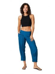 Aller Simplement Spodnie w kolorze niebieskim rozmiar: 38/40. Niebieskie spodnie materiałowe Aller Simplement, bez wzorów, z materiału, klasyczne, z standardowym stanem. Za 56.99 zł.