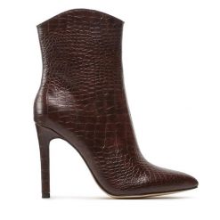 Botki DeeZee. Brązowe botki DeeZee, bez wzorów, bez obcasa, na szpilce, bez zapięcia. Za 159.99 zł.