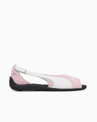 Klapki damskie Puma Speedcat. Białe klapki Puma, bez wzorów, ze skóry, sportowe, bez obcasa, bez zapięcia. Za 270.99 zł.
