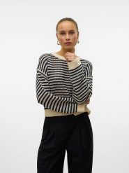 Vero Moda Sweter w kolorze kremowo-czarnym rozmiar: S. Brązowe swetry Vero Moda, s, bez wzorów, ze splotem, bez ramiączek. Za 92.42 zł.