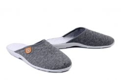 BEFADO 235D 210 szary, kapcie damskie. Szare kapcie Befado, bez wzorów. Za 64.99 zł.