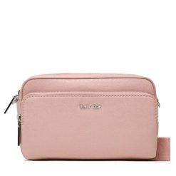 Torebka Calvin Klein. Brązowe listonoszki Calvin Klein, bez wzorów, bez dodatków. Za 299.99 zł.