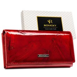 Czerwony portfel damski na karty skóra naturalna i ekologiczna klasyczny duży na zatrzask i bigiel RFID STOP Rovicky RPN-24A-FO-YM. Czerwone portfele ROVICKY, bez wzorów, z lakierowanej skóry. Za 84.99 zł.