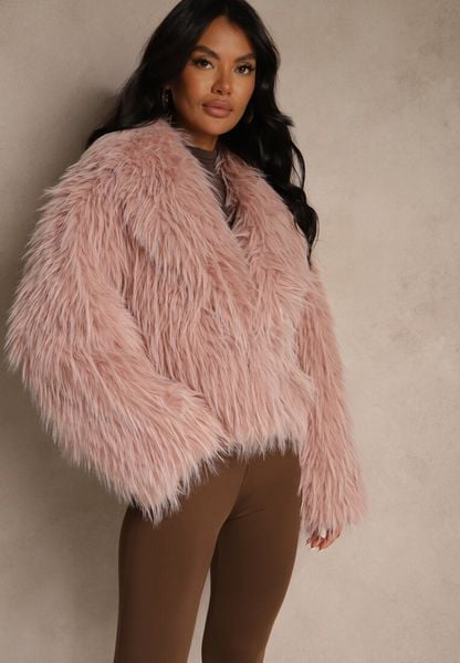 Różowa Kurtka Futerko Ozdobione Długim Włosiem Cardassa. Czerwone kurtki Renee, m, bez wzorów, z futra, biznesowe, bez kaptura. Za 279.99 zł.