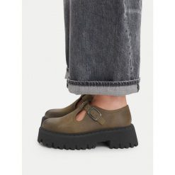 Półbuty G-Star Raw. Brązowe półbuty wsuwane G-Star Raw, bez wzorów, retro, bez obcasa, na płaskiej podeszwie. Za 349.99 zł.