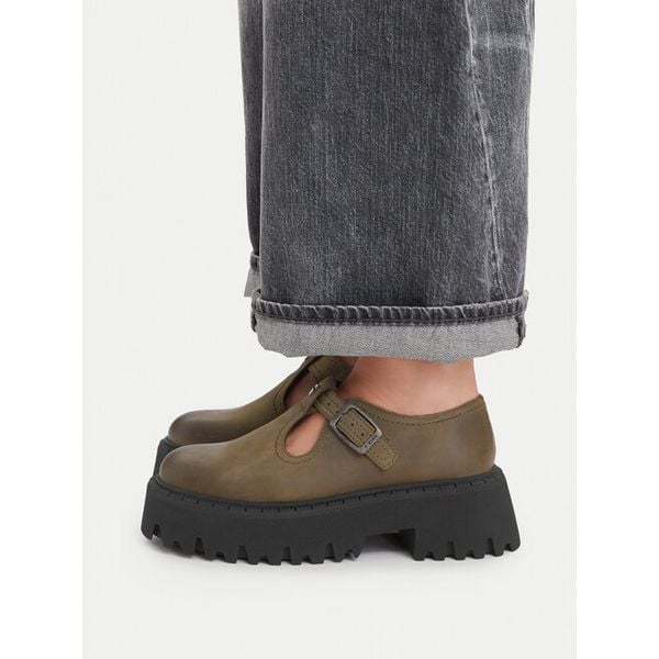 Półbuty G-Star Raw. Brązowe półbuty wsuwane G-Star Raw, bez wzorów, retro, bez obcasa, na płaskiej podeszwie. Za 349.99 zł.