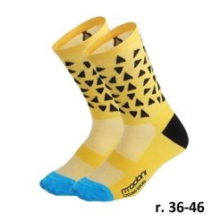 Skarpetki rowerowe unisex madani Ocelot. Czarne skarpetki MADANI, bez wzorów, z materiału. Za 5.00 zł.