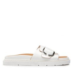 Klapki Bata. Białe klapki Bata, bez wzorów, bez obcasa, bez zapięcia. Za 249.99 zł.