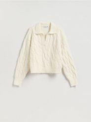 Sweter z kołnierzykiem - kremowy. Białe swetry Reserved, l, bez wzorów, z dzianiny, bez ramiączek. Za 129.99 zł.