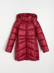 Długa pikowana kurtka z odpinanym kapturem - fioletowy. Fioletowe kurtki Sinsay, l, bez wzorów. Za 89.99 zł.