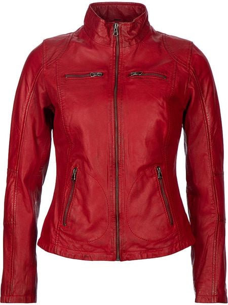 7eleven Skórzana kurtka "Sevana" w kolorze czerwonym rozmiar: 46. Czerwone kurtki 7eleven, bez wzorów, z materiału, bez kaptura. Za 340.99 zł.