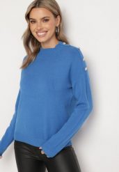 Niebieski Sweter Półgolf z Modalem Wiskozą i Guzikami Emmiala. Niebieskie swetry Born2be, m, bez wzorów, z jeansu, eleganckie, bez ramiączek. W wyprzedaży za 67.99 zł.