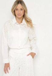 Biała Bawełniana Koszula Zdobiona Ażurowym Haftem Nevriona. Białe koszule Born2be, uniwersalny, z aplikacjami, z bawełny, eleganckie, bez kołnierzyka, bez ramiączek. W wyprzedaży za 93.49 zł.
