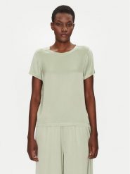 ViCOLO Bluzka TD0007 Zielony Relaxed Fit. Zielone bluzki ViCOLO, m, bez wzorów, z wiskozy, bez kołnierzyka, bez ramiączek. Za 99.99 zł.
