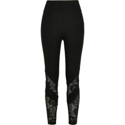 Damskie legginsy z wysoką talią Urban Classics lace inset (GT). Czarne legginsy Urban Classics, bez wzorów, z koronki. Za 175.50 zł.