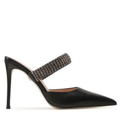 Klapki Eva Longoria. Czarne klapki Eva Longoria, bez wzorów, bez obcasa, bez zapięcia. Za 749.99 zł.