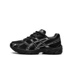 Buty do chodzenia dla dorosłych ASICS Gel-1130 Black Pure Silver. Czarne buty treningowe ASICS, bez wzorów, z syntetyku, bez zapięcia, trekkingowe. Za 589.95 zł.