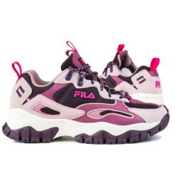Buty damskie sportowe trekingowe Fila RAY TRACER TR2. Białe buty sportowe lifestyle Fila, bez wzorów, sportowe, bez zapięcia. W wyprzedaży za 386.25 zł.
