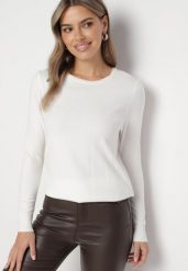 Biały Sweter w Klasycznym Stylu Irimarie. Białe swetry Born2be, m, bez wzorów, z jeansu, eleganckie, bez ramiączek. W wyprzedaży za 38.24 zł.