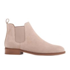 Marco Shoes Sztyblety zamszowe z gumą 2210B-813-1 beżowy. Brązowe botki bez wzorów, z gumy, bez obcasa, bez zapięcia. Za 529.00 zł.