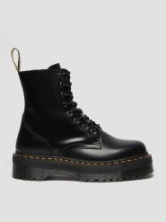 Dr. Martens Skórzane botki w kolorze czarnym rozmiar: 44. Czarne botki Dr Martens, bez wzorów, ze skóry, z okrągłym noskiem, bez obcasa, na platformie, bez zapięcia. Za 783.23 zł.