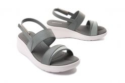 AZALEIA 18469 CRIS SOFT LIGHT SAND 91302 green, sandały damskie. Zielone sandały Azaleia, bez wzorów, bez obcasa, bez zapięcia. Za 199.90 zł.