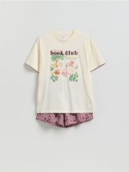 Dwuczęściowa piżama z nadrukiem - złamana biel. Piżamy Reserved, l, bez wzorów, z bawełny, bez kołnierzyka, bez ramiączek. Za 109.99 zł.