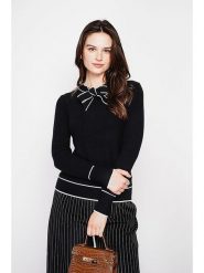 C& Jo Sweter w kolorze czarno-białym rozmiar: 36. Białe swetry C& Jo, bez wzorów, z kaszmiru, klasyczne, bez ramiączek. Za 109.78 zł.