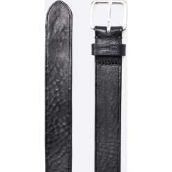 Levi's - Pasek skórzany Boyfriend. Brązowe paski Levi's, w paski, z materiału. W wyprzedaży za 159.90 zł.