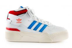 Buty do chodzenia damskie Forum Bonega 2B. Białe buty treningowe adidas, bez wzorów, z gumy, bez zapięcia, trekkingowe. Za 399.84 zł.