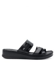Go Soft Klapki ARC-027-01 Czarny. Czarne klapki GO SOFT, bez wzorów, ze skóry, bez obcasa, bez zapięcia. Za 129.99 zł.
