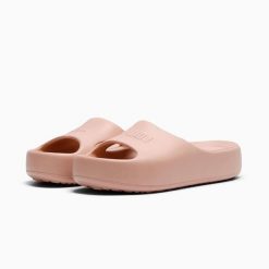 Klapki damskie Puma SHIBUSA różowe 38908218 r 37. Czerwone klapki Puma, bez wzorów, z materiału, eleganckie, bez obcasa, na platformie, bez zapięcia. Za 174.54 zł.
