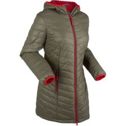 Bardzo lekka kurtka pikowana bonprix ciemnooliwkowy. Kurtki marki QUECHUA. Za 169.99 zł.