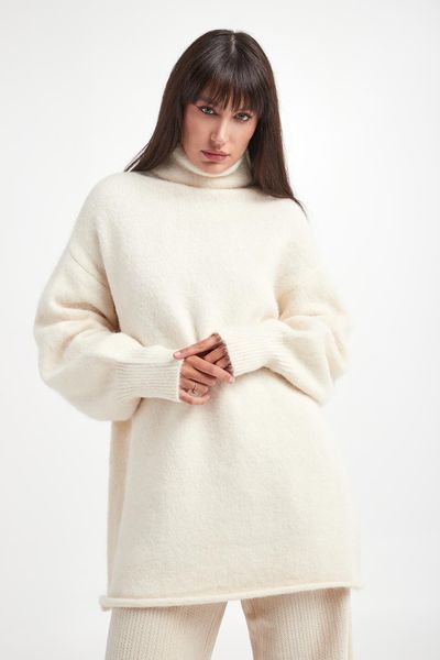 Golf damski wełniany GESTUZ. Swetry Gestuz, s, bez wzorów, z wełny, bez ramiączek. W wyprzedaży za 815.40 zł.