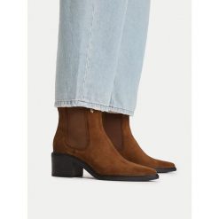 Botki MEXX. Brązowe botki Mexx, bez wzorów, bez obcasa, na słupku, bez zapięcia. Za 399.99 zł.
