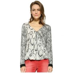 Desigual Bluzka Damska Bluse Mix Wąż 17Wwbw50 2000 (Rozmiar S). Bluzki marki Desigual. W wyprzedaży za 181.00 zł.