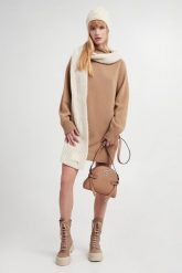 Sukienka dzianinowa LIU JO. Sukienki Liu Jo, xs, bez wzorów, z dzianiny, bez kołnierzyka, bez ramiączek. W wyprzedaży za 479.40 zł.