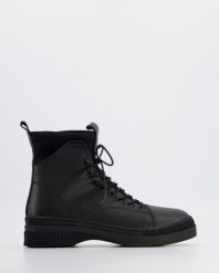 CZARNE BOTKI 446420 BLACK. Czarne botki Venezia, bez wzorów, ze skóry, bez obcasa, bez zapięcia. Za 199.00 zł.